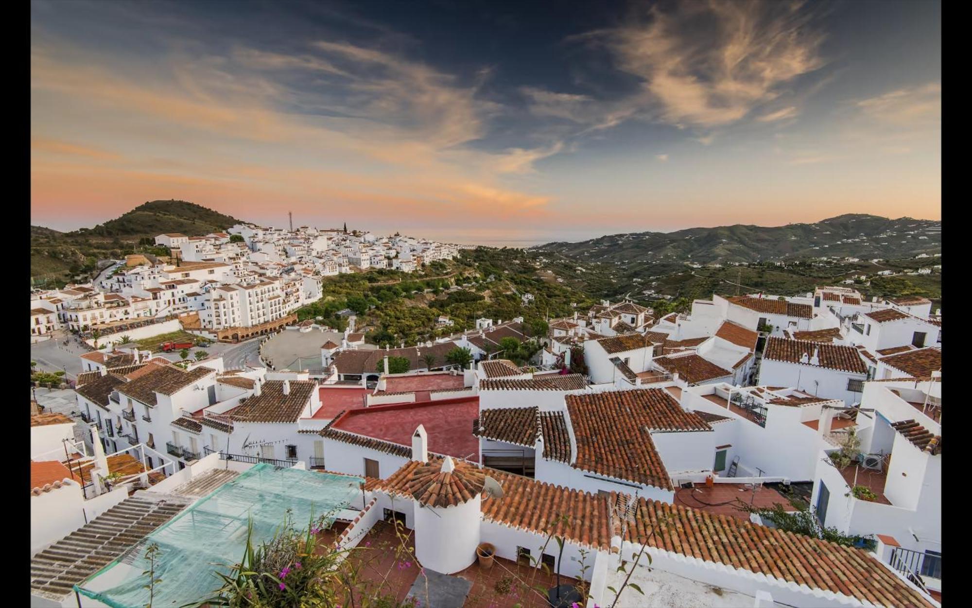Precioso Apartamento De Dos Plantas Con Vistas Frigiliana Εξωτερικό φωτογραφία